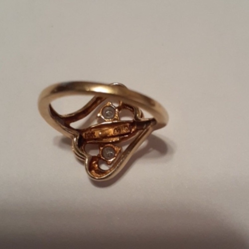 Elegant Gold Ring with Diamond Accents size 2.75 - Picture 3 of 4